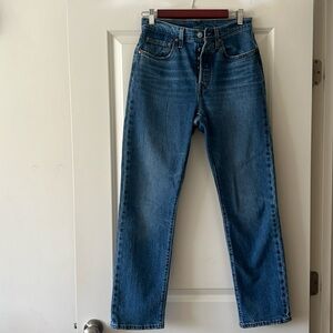 Levi’s straight leg jeans